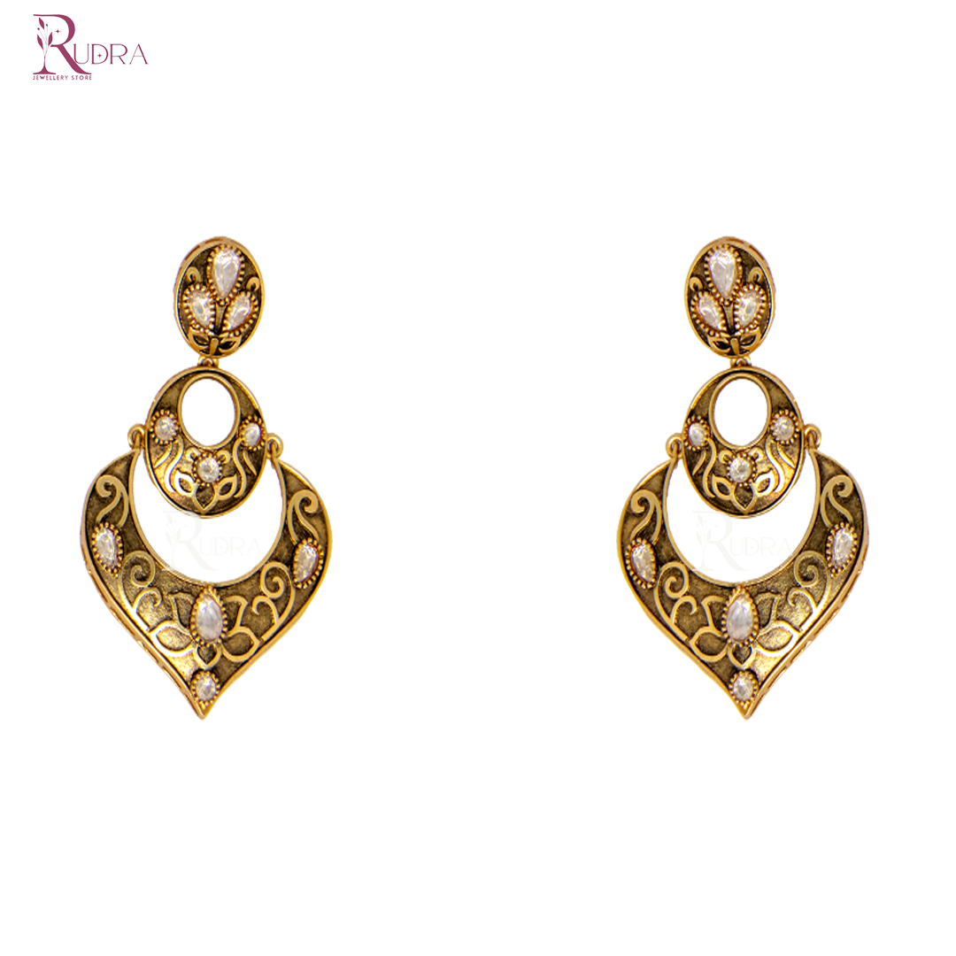 Hasli Necklace Set