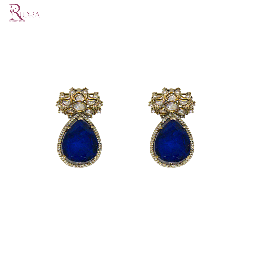 Regalia of Queens Necklace Set