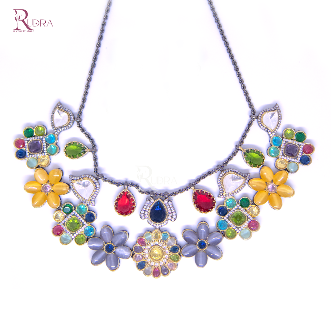 The Blossom Necklace Set