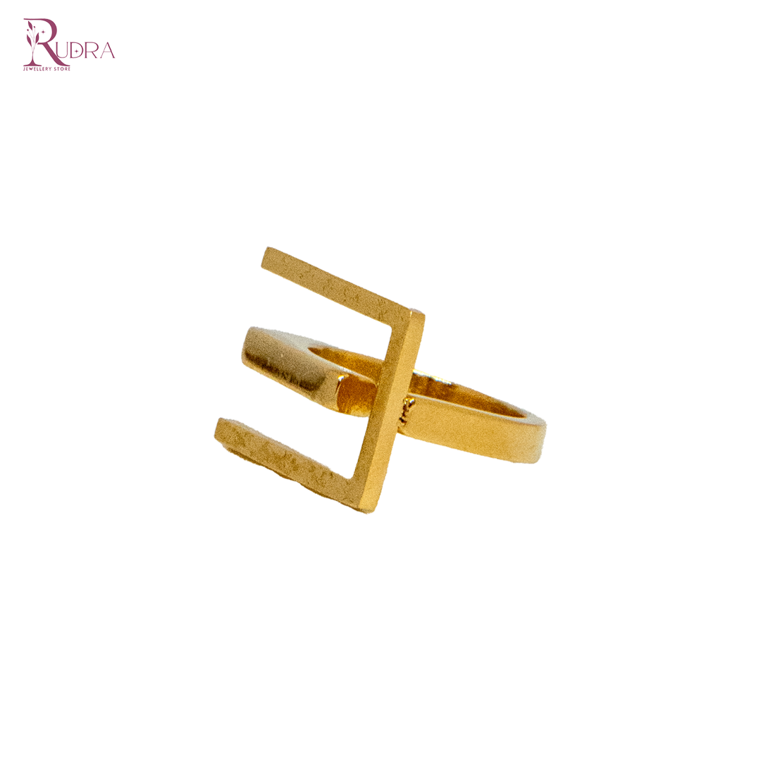 Blyril Gold Ring