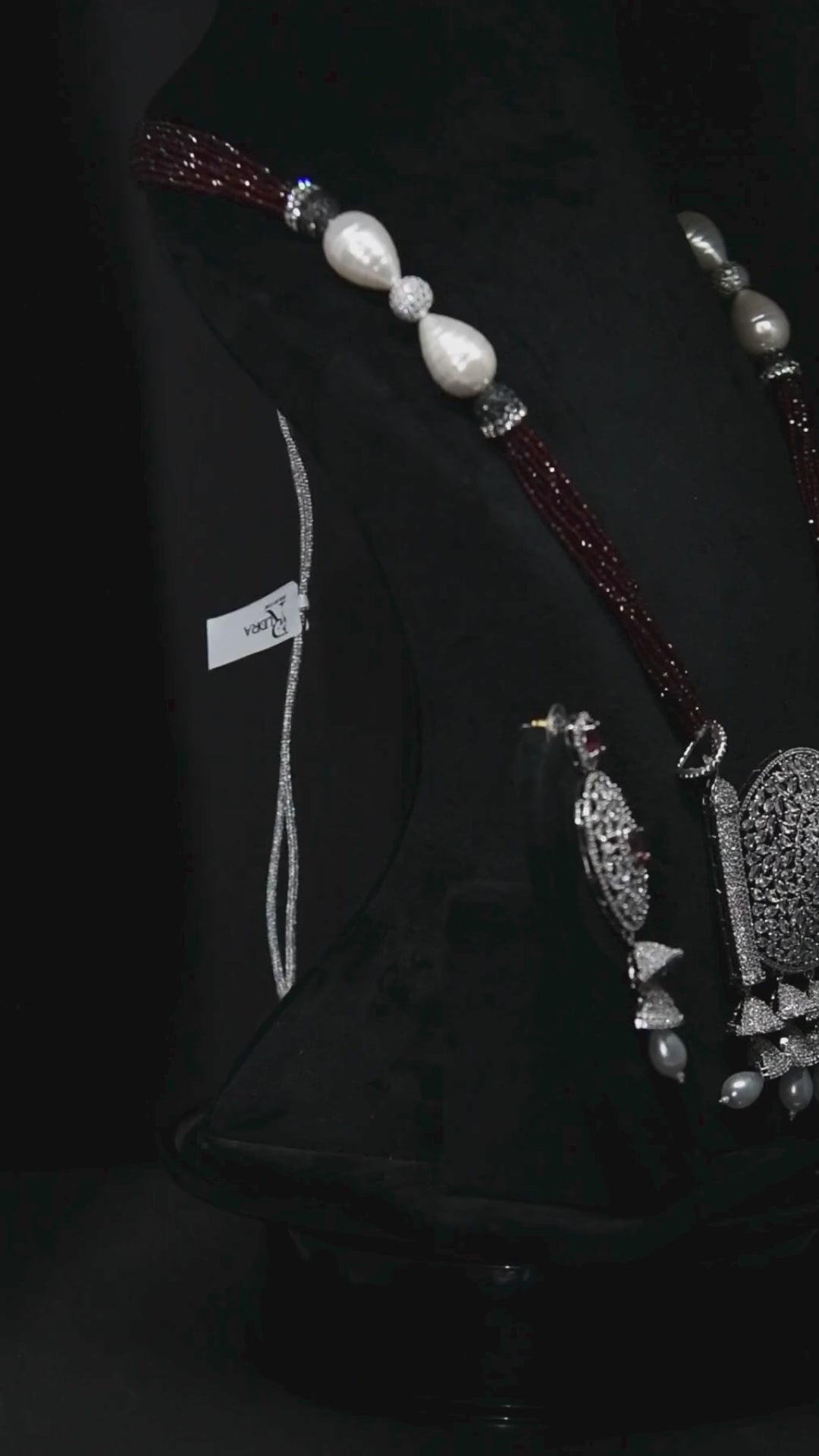 The Scarlet Heritage Set