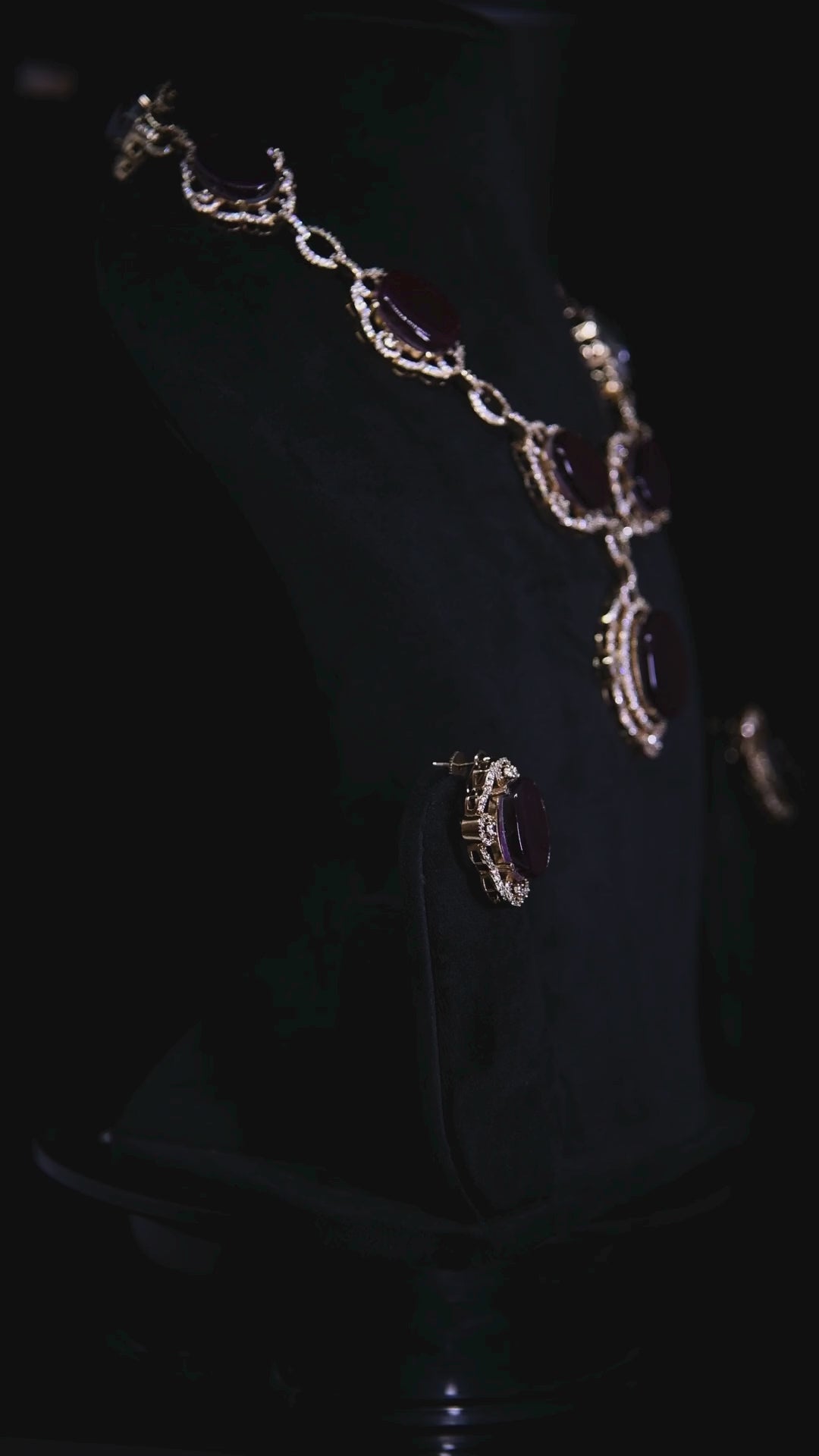 Mughal Mahal Necklace Set