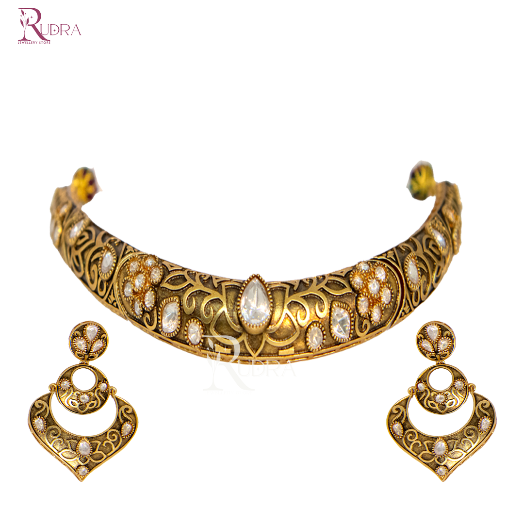 Hasli Necklace Set