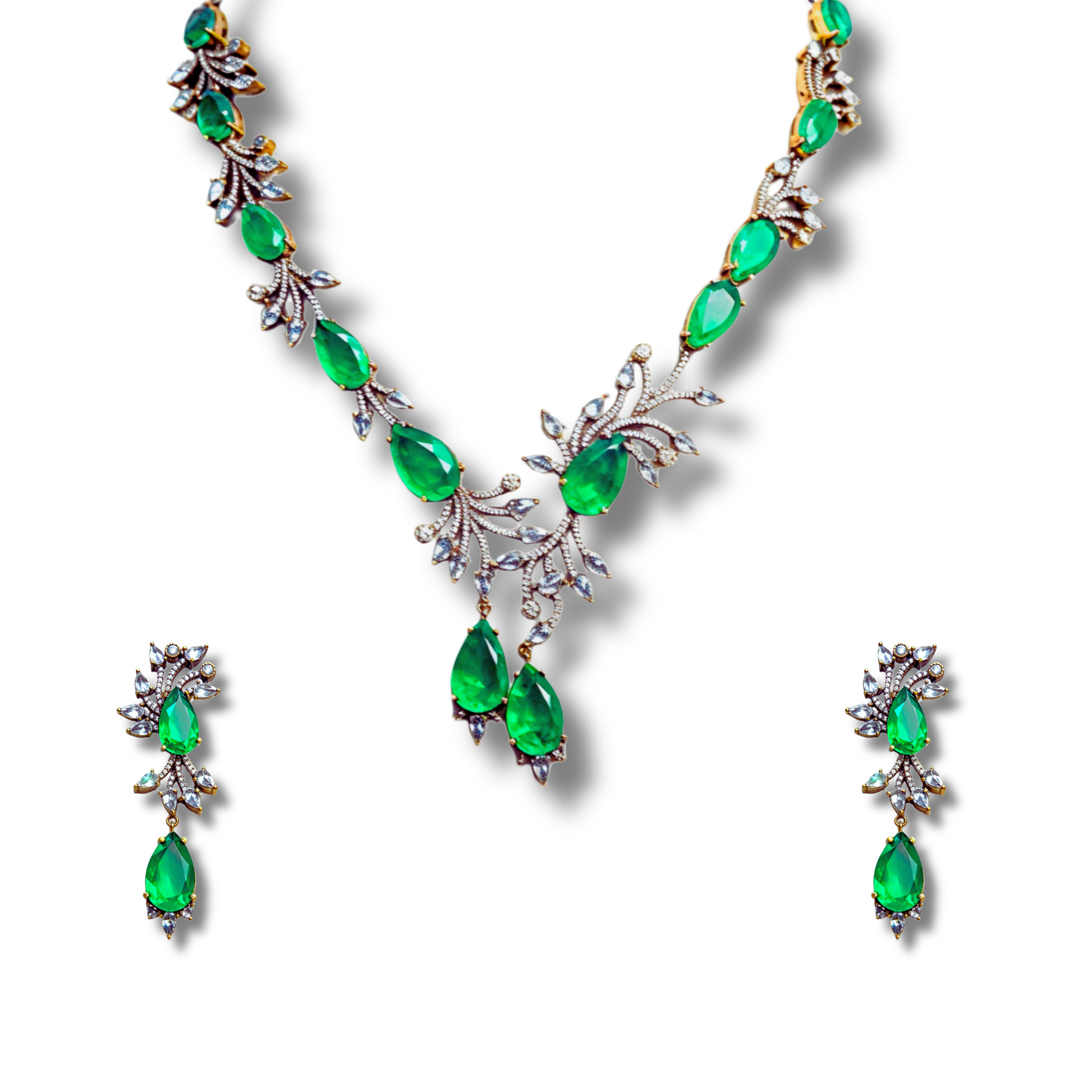 Emerald Elegance Necklace Set