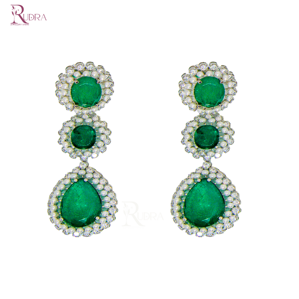 Emerald and Pearl Double Choker Set