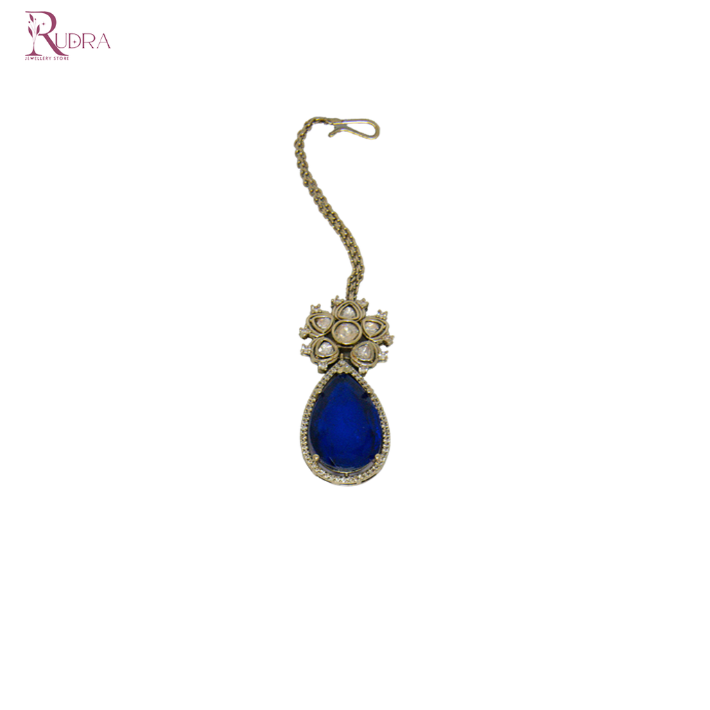 Regalia of Queens Necklace Set