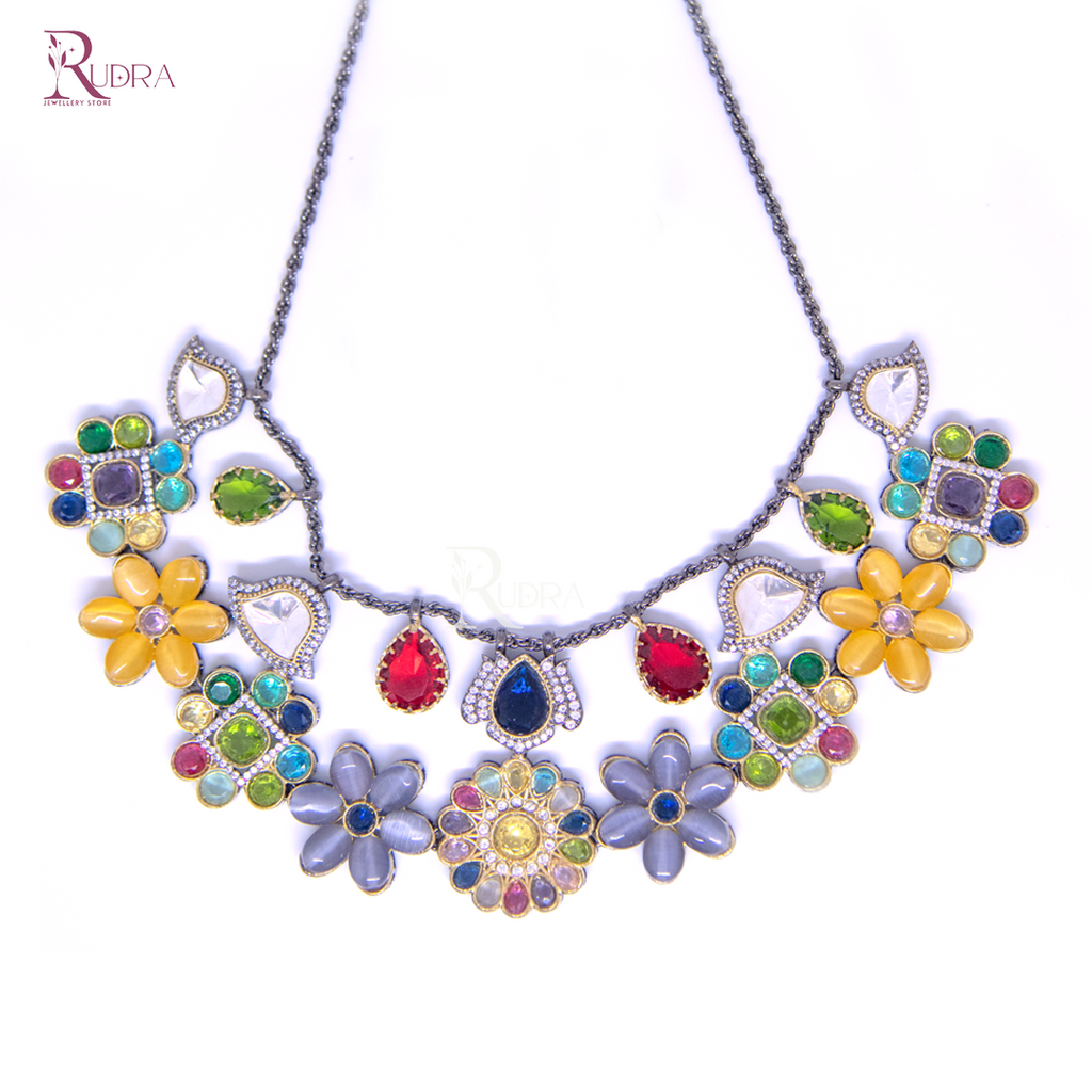 The Blossom Necklace Set