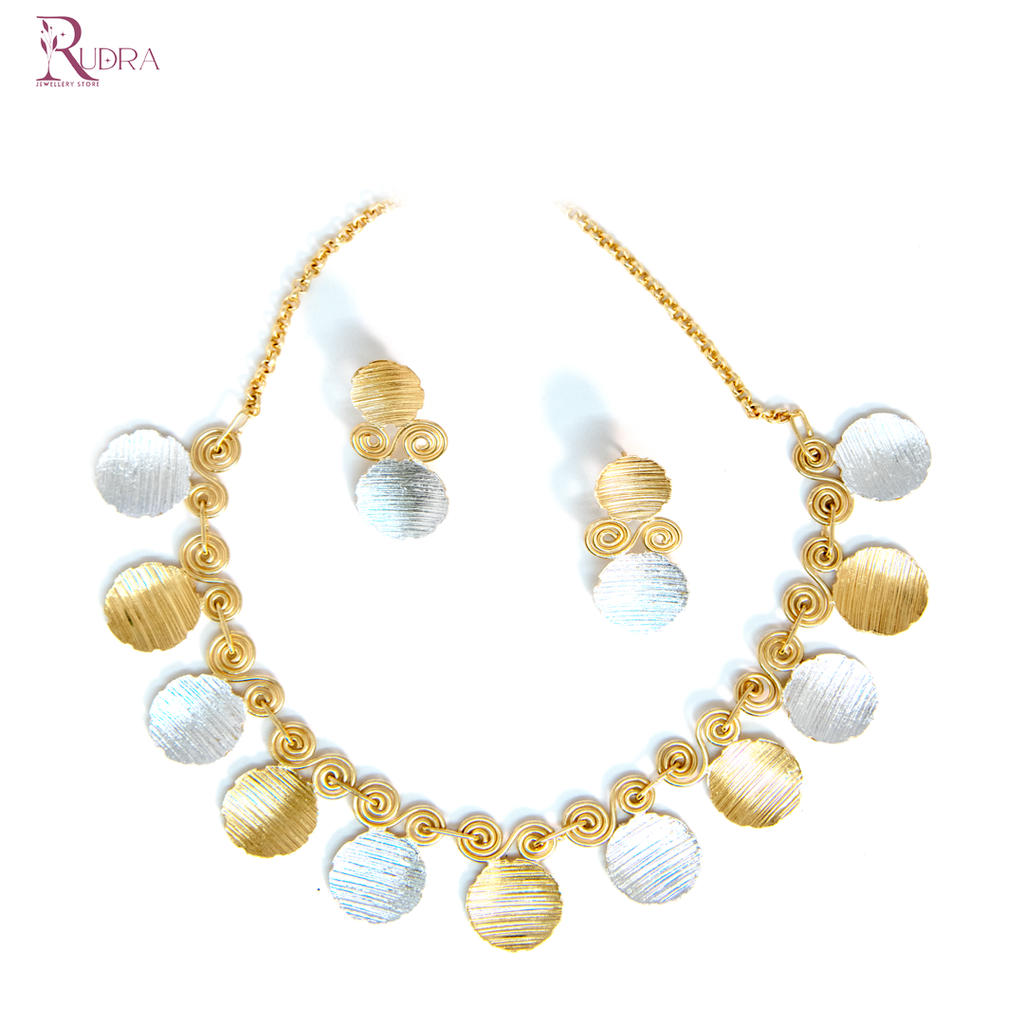 Spiral Radiance Necklace Set