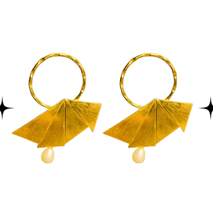 Golden Fan Drop Earrings with Pearl