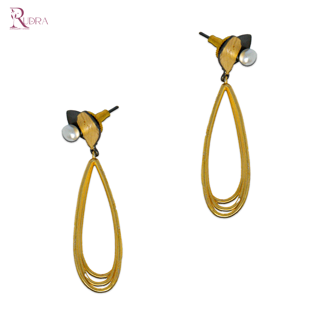 Golden Teardrop Layered Earrings