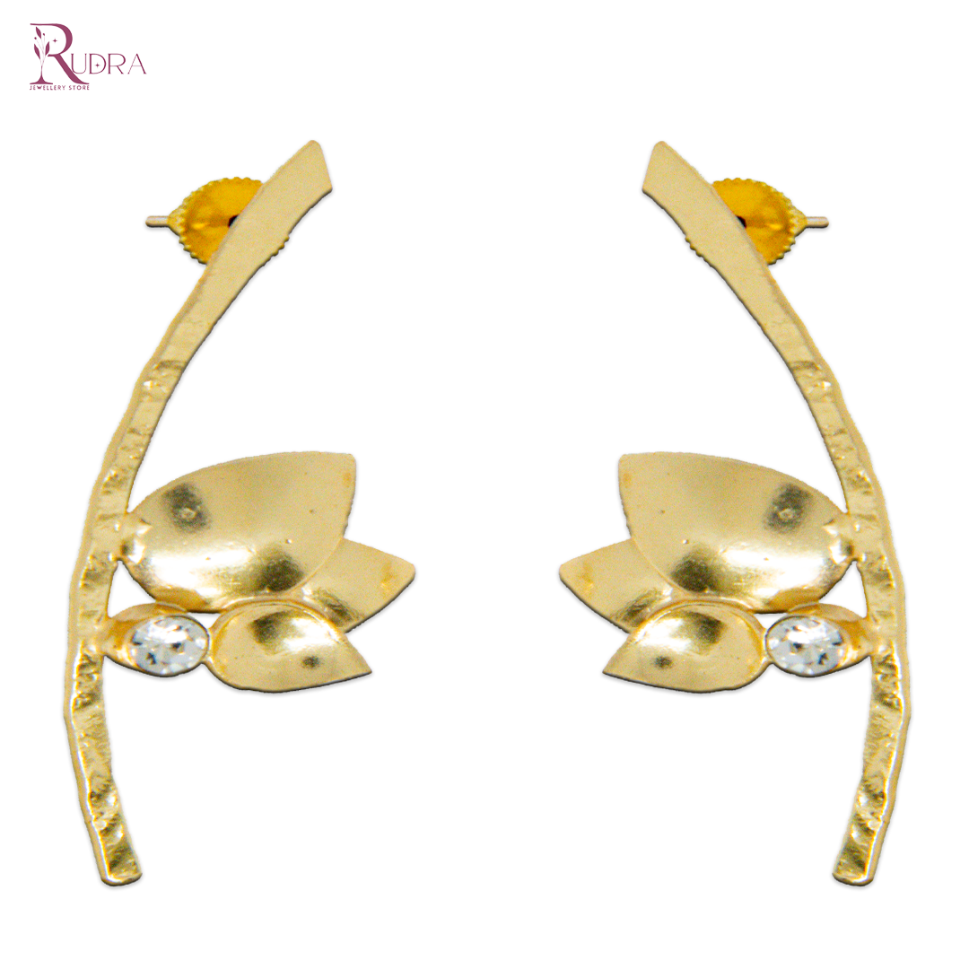 Golden Leaf Curve Earrings