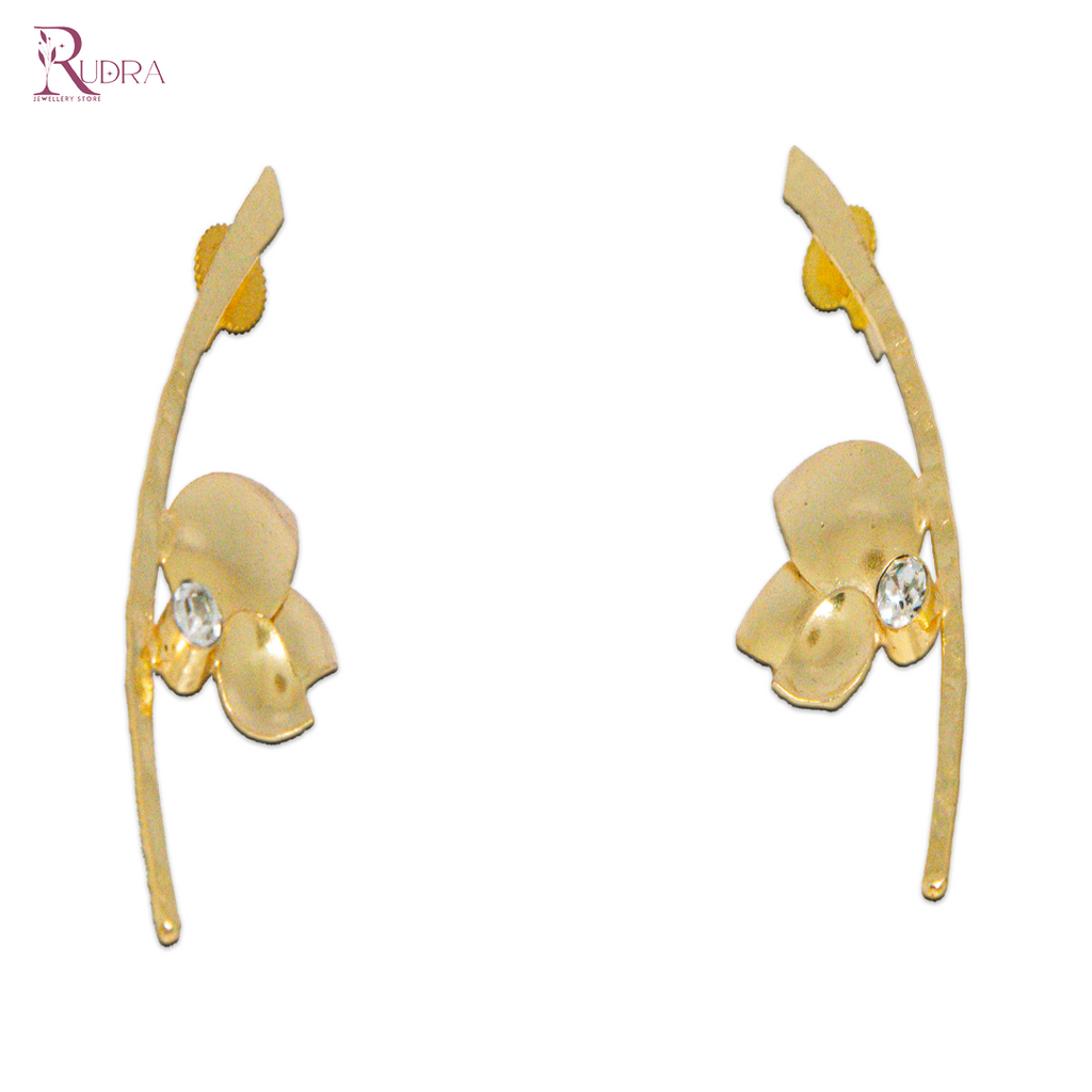 Golden Leaf Curve Earrings