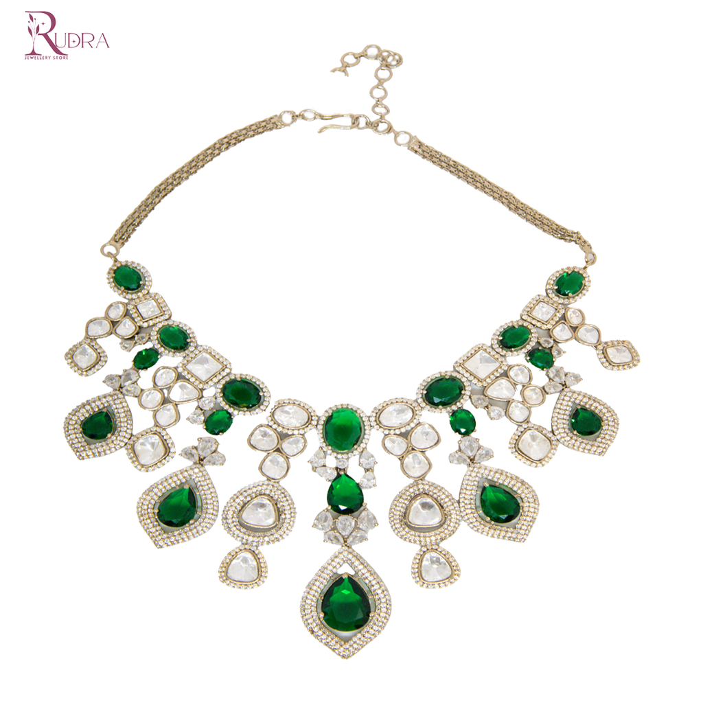 Jahanara’s Emerald Grace set