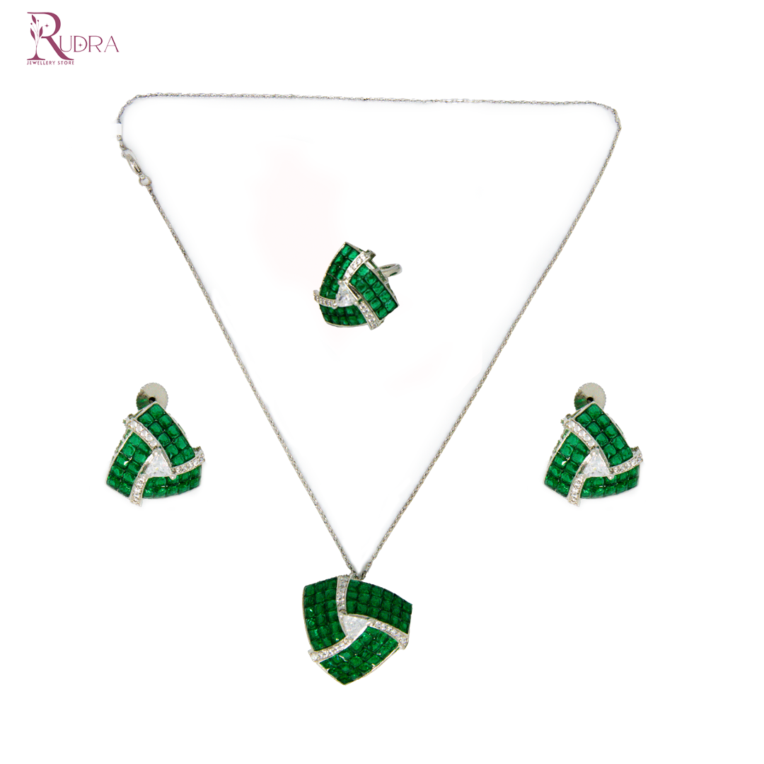 Emerald Glow Harmony Set