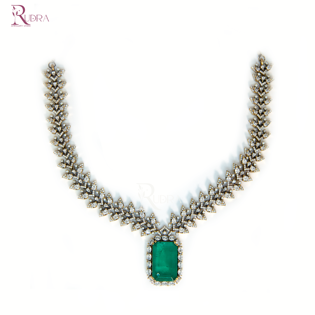 The Regal Emerald Accent: Diamond & Emerald Necklace Set for Men