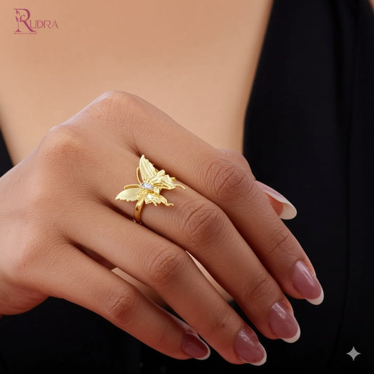 The charm Butterfly ring