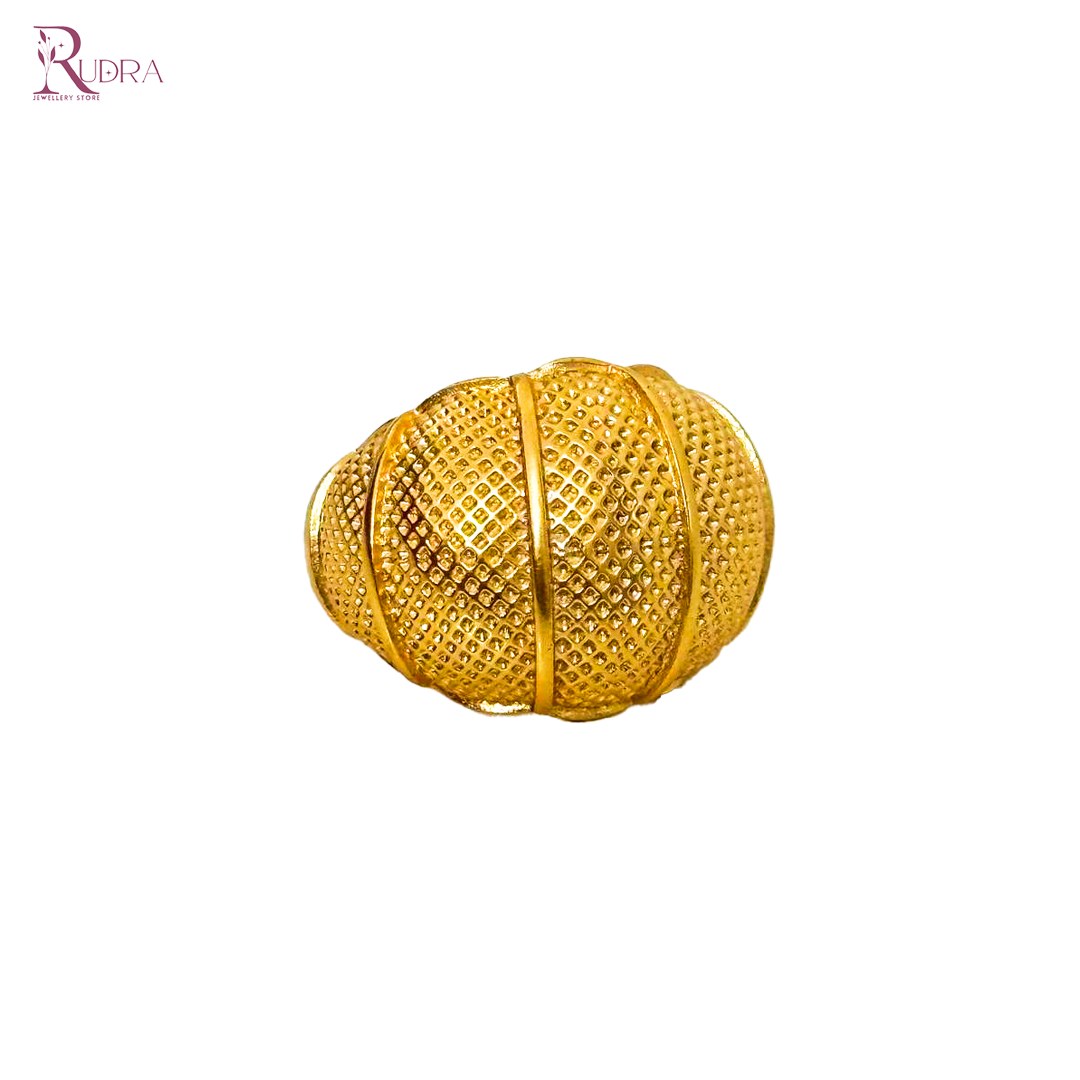 "Men gold plated ring in luxury finish with 18ct gold plated"