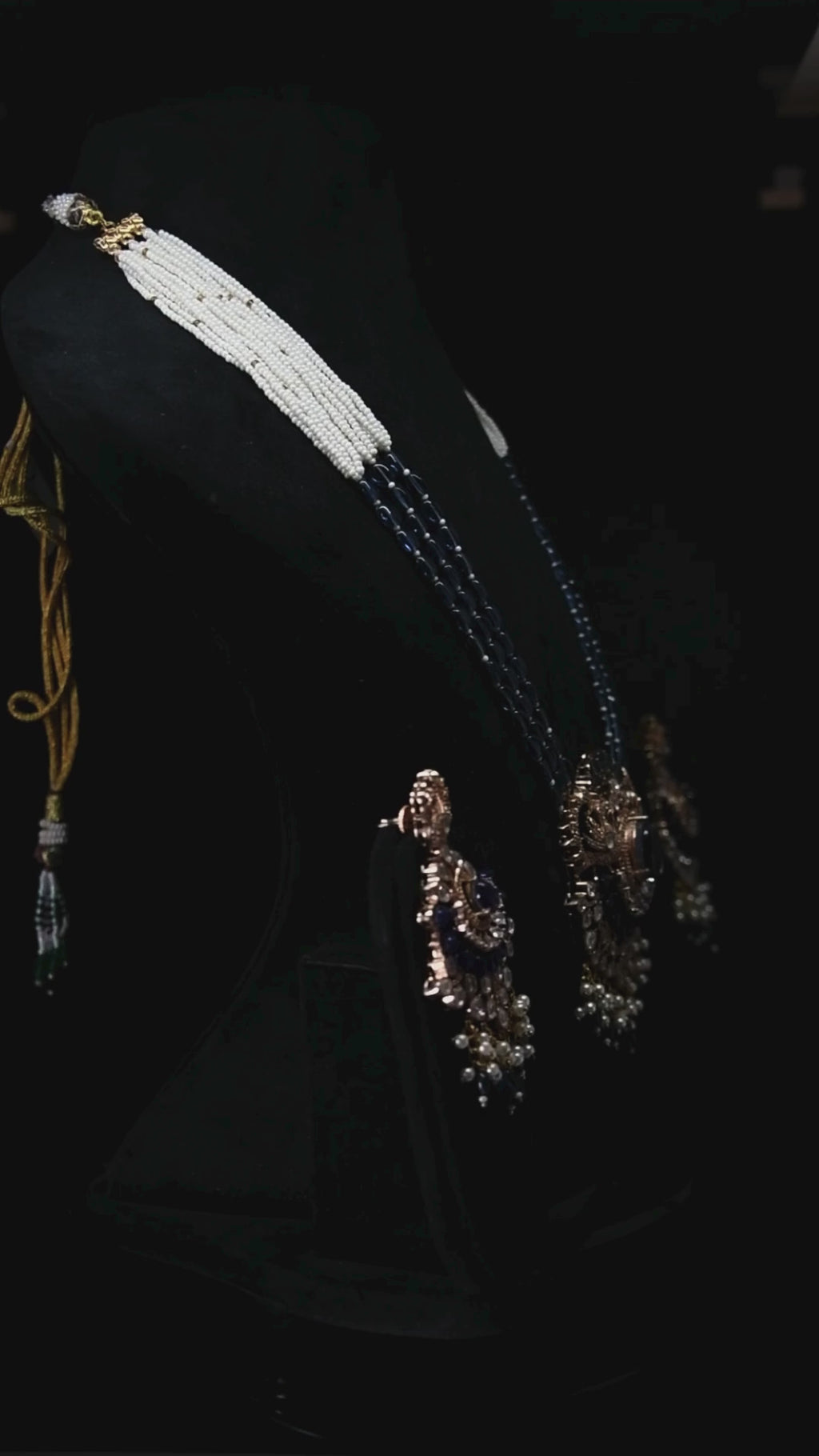 Zahra Peacock Necklace Set