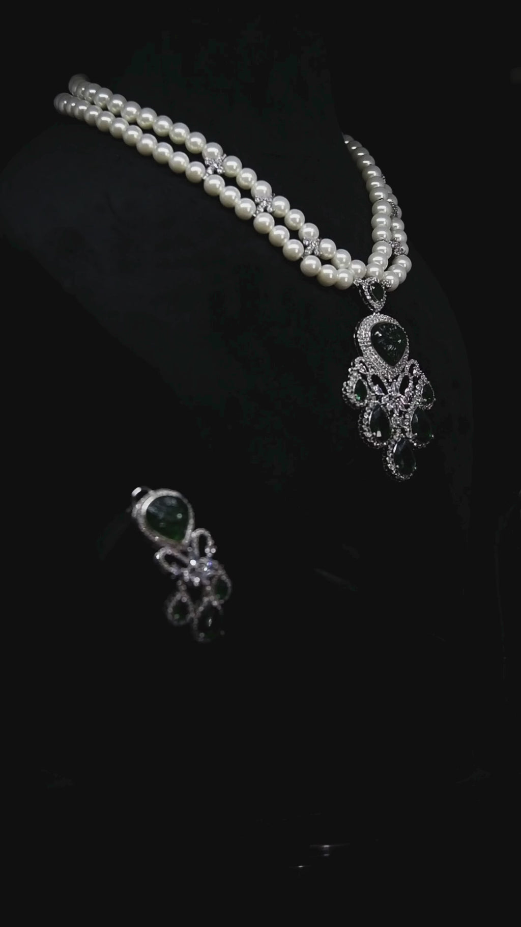 Royal Mughal Pearl Necklace Set