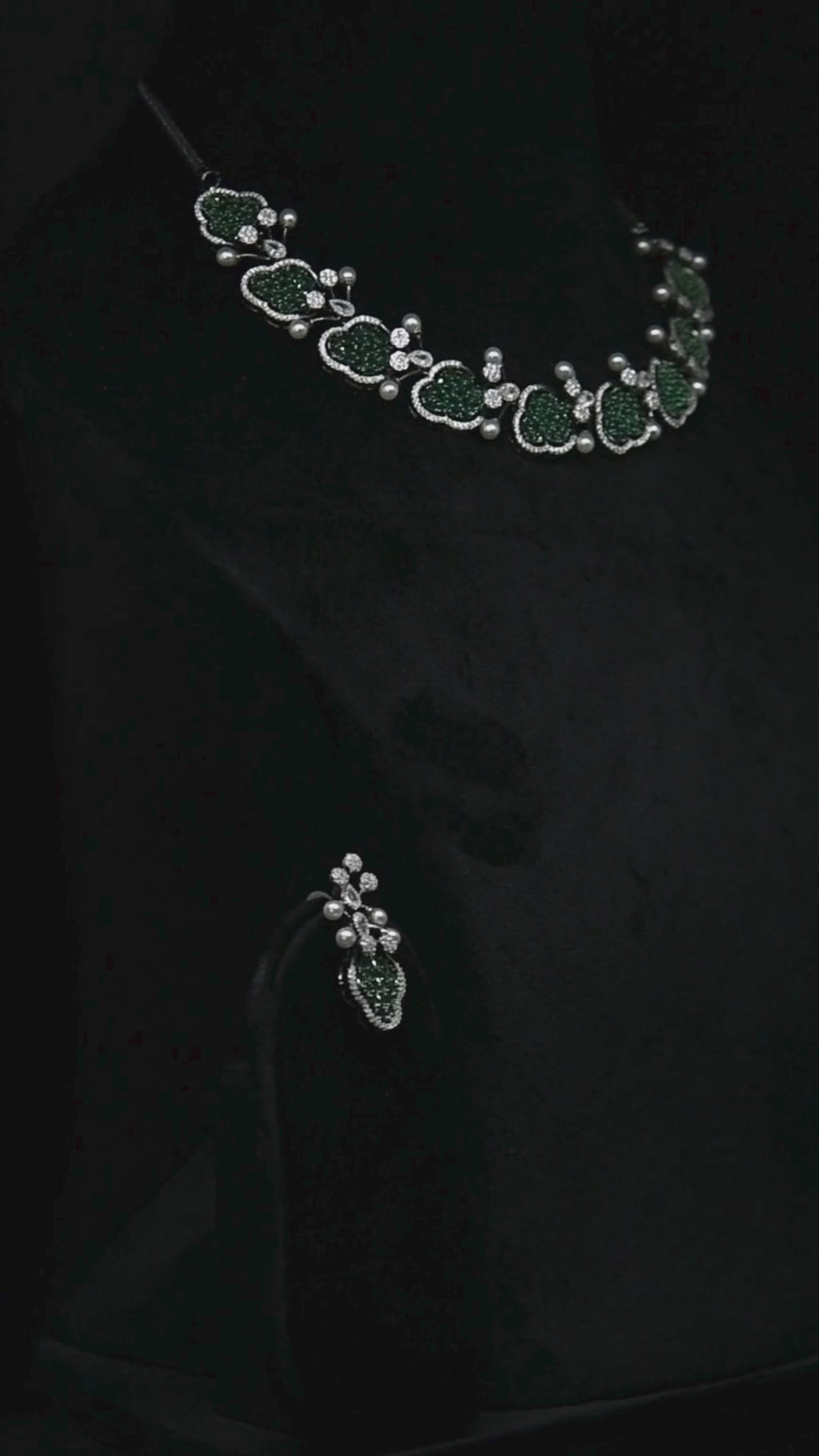 Dynasty Bling Necklace Set in Ruby and Emerald