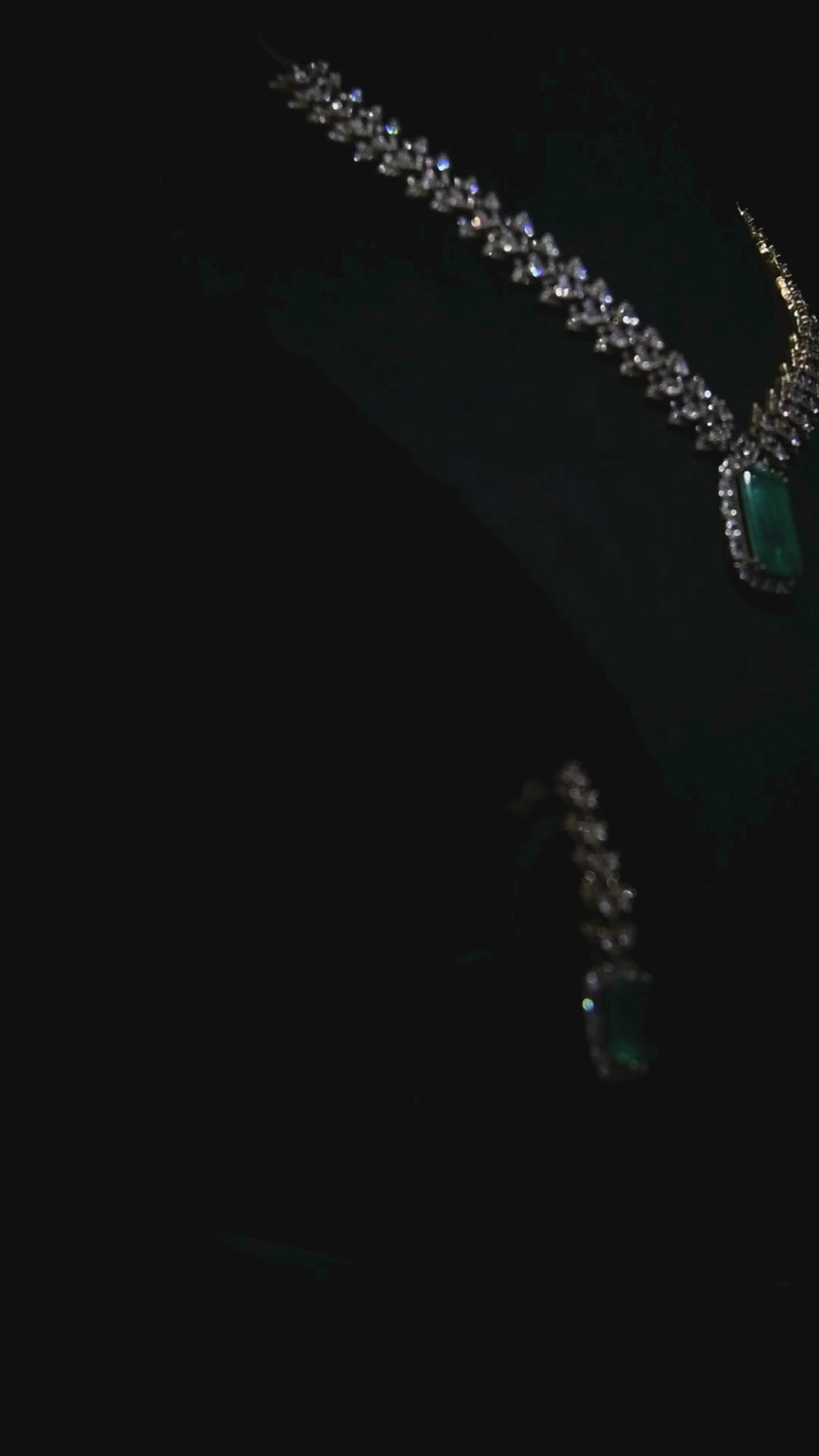 Emerald Radiance Luxe Set